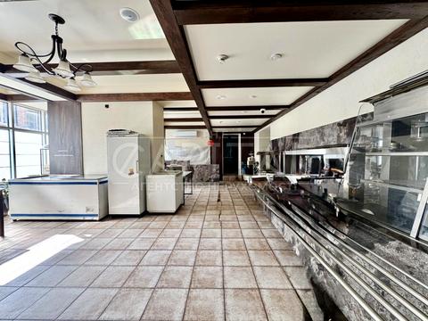 комерційна за адресою Шовковична вул., 46/48