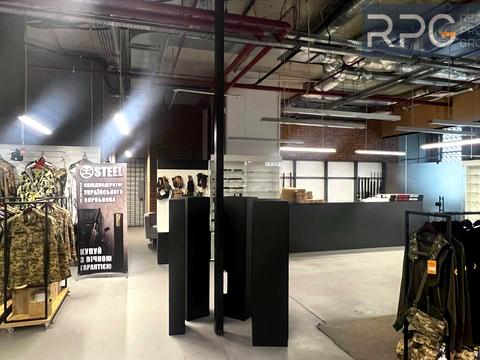 комерційна за адресою Степана Бандери просп. (Московський), 28А