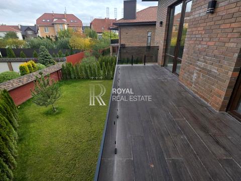 дом по адресу Печёрская ул., 1