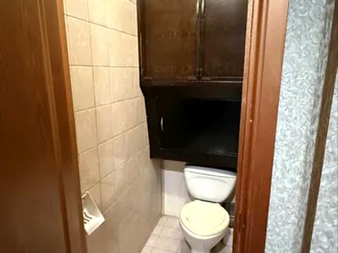 квартира за адресою Київ, Малокитаївська вул., 7