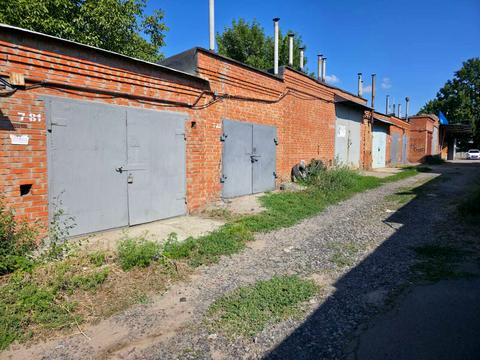 паркоместо по адресу Леоніда Каденюка ул. (Серьогіна), 5А