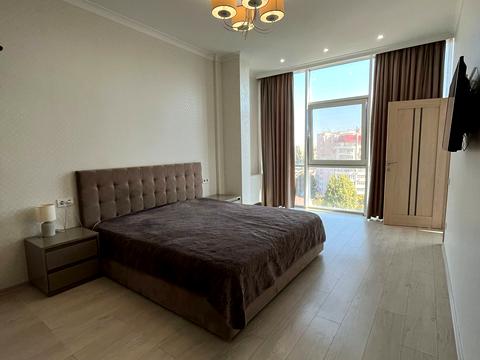 квартира за адресою Олексія Вадатурського вул. (Маршала Малиновського), 18в