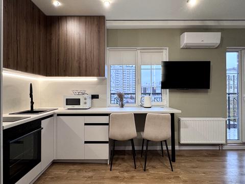 квартира за адресою Михайла Максимовича вул. (Онуфрія Трутенка), 28-Е