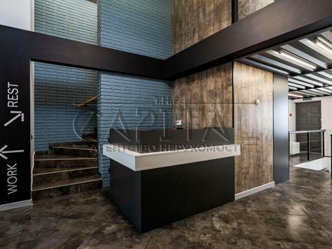 комерційна за адресою пр-т Григоренка Петра, 22/20