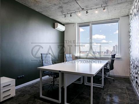 комерційна за адресою пр-т Григоренка Петра, 22/20