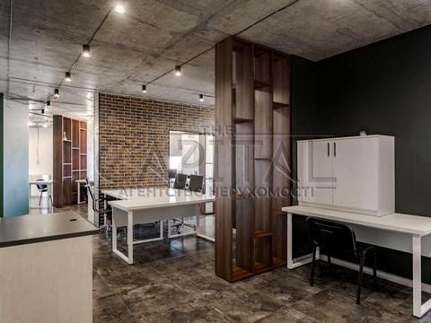 комерційна за адресою пр-т Григоренка Петра, 22/20