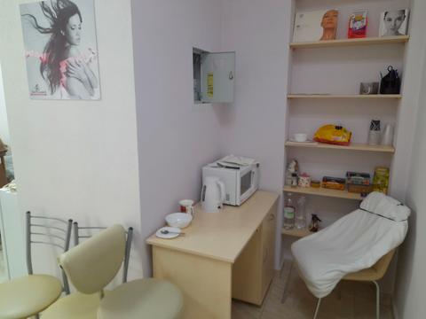 комерційна за адресою Антоновича вул. (Горького), 47/12