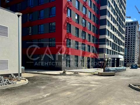 комерційна за адресою Олександра Олеся вул., 10