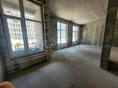 комерційна за адресою Олександра Олеся вул., 10