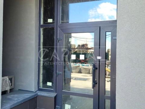 комерційна за адресою Олександра Олеся вул., 10