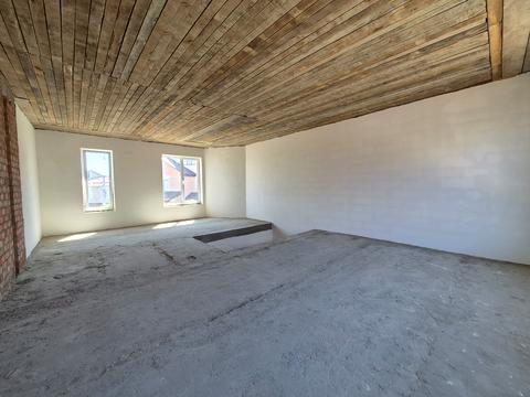 будинок за адресою смт. Таїрове, Злакова, 9/1