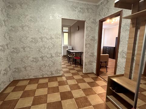 квартира за адресою Любомира Гузара просп. (Космонавта Комарова), 46-Б