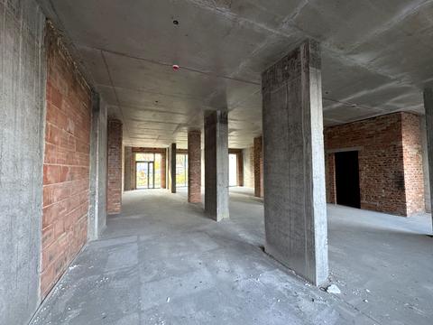 коммерческая по адресу Льнокомбинатовская ул., 4