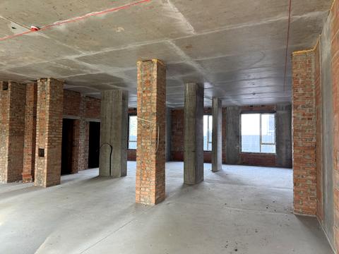 коммерческая по адресу Льнокомбинатовская ул., 4