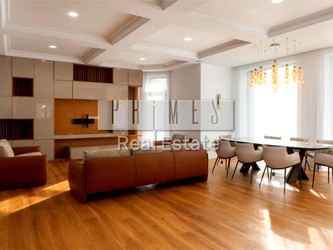 будинок за адресою Анатолія Солов'яненка вул.