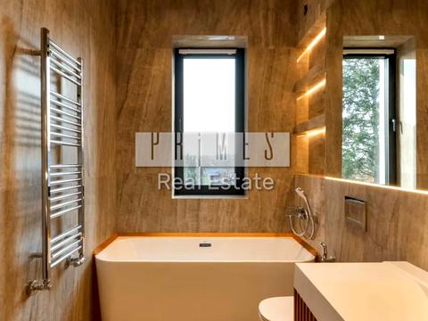 будинок за адресою Анатолія Солов'яненка вул.