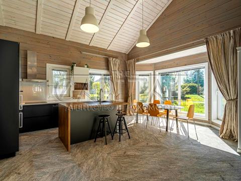 будинок за адресою Квіткова вул.