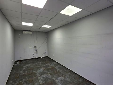 комерційна за адресою Горбачевського вул., 14