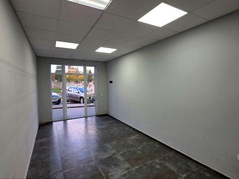 комерційна за адресою Горбачевського вул., 14