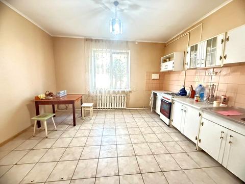 будинок за адресою Центральна вул.