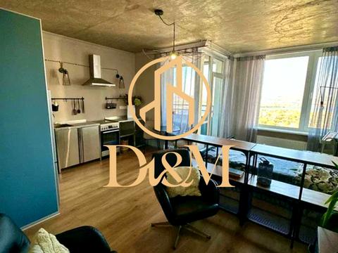 квартира за адресою Дніпровська набережна вул., 18-Б