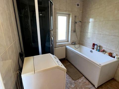 дом по адресу Озерна