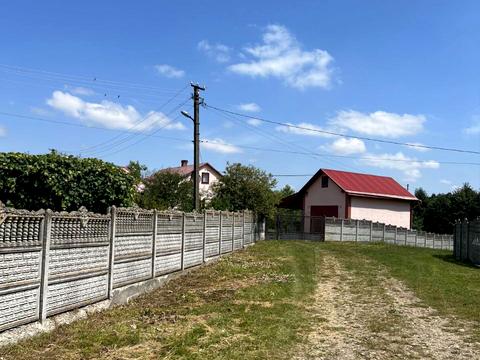 дом по адресу Озерна