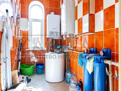 будинок за адресою Святищенська вул.