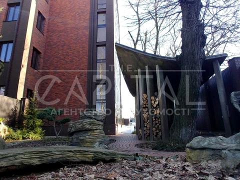 комерційна за адресою Волинська вул., 67