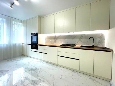 квартира за адресою Праведників Світу вул., 21