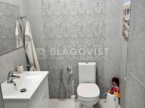 будинок за адресою Київ, Радосинська вул. (Леніна), 6