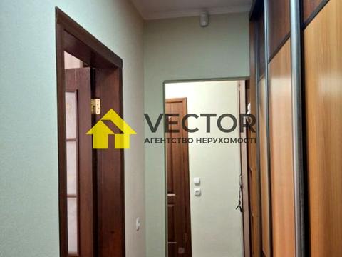 квартира за адресою Боровіковського бульв., 3