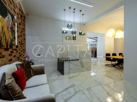 комерційна за адресою вул. Шота Руставелі, 30 Б