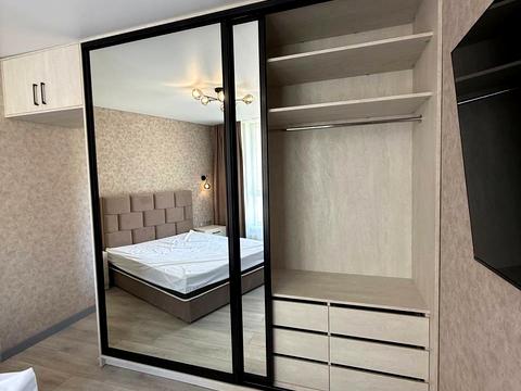 квартира по адресу Олеся Бердника ул., 1-В