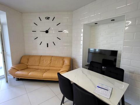 квартира за адресою Лазурная, 2