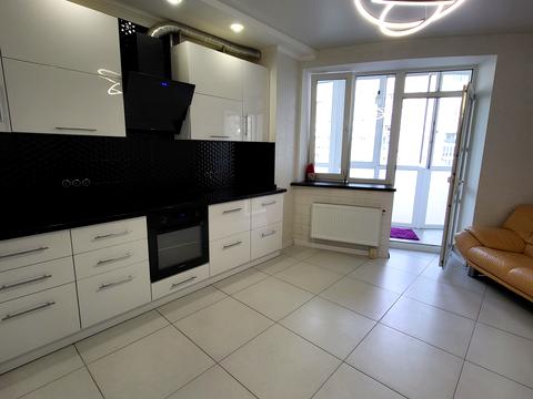 квартира за адресою Лазурная, 2