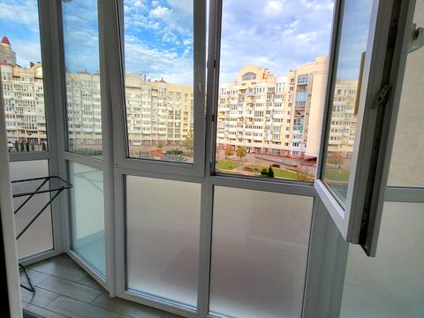 квартира за адресою Лазурная, 2