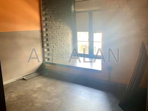 коммерческая по адресу Ивана Мазепы ул. (Январского Восстания), 1