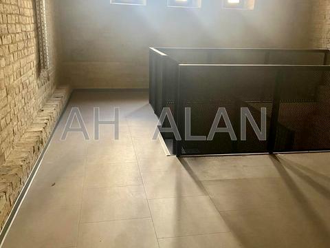 коммерческая по адресу Ивана Мазепы ул. (Январского Восстания), 1