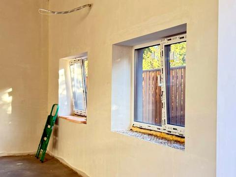 комерційна за адресою Літературна вул. (Чехова), 7