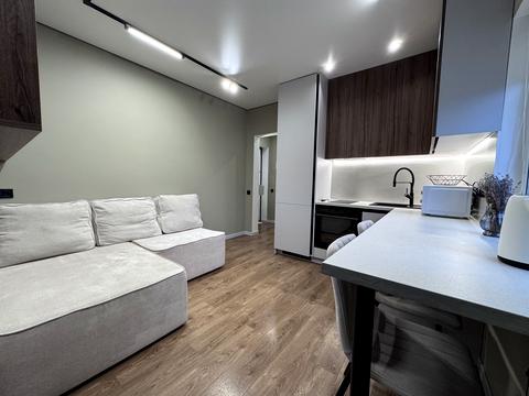 квартира за адресою Михайла Максимовича вул. (Онуфрія Трутенка), 28-Е