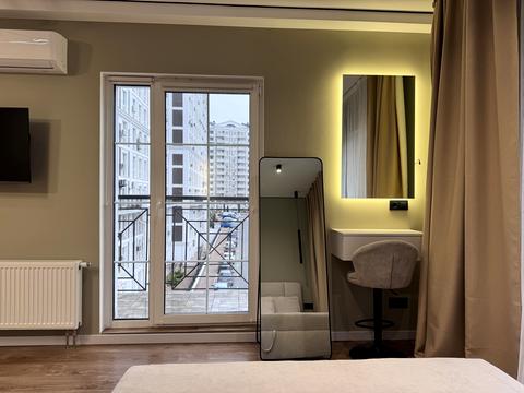 квартира за адресою Михайла Максимовича вул. (Онуфрія Трутенка), 28-Е