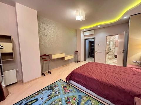 квартира за адресою Андрія Верхогляда вул. (Михайла Драгомирова), 3