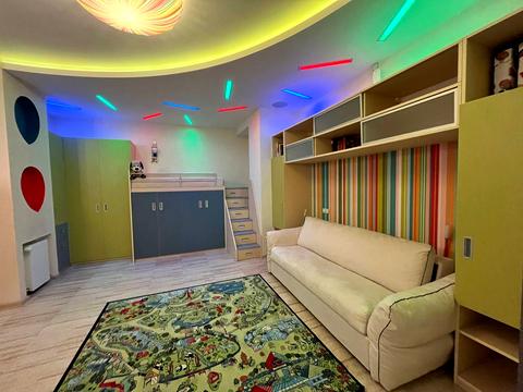 квартира за адресою Андрія Верхогляда вул. (Михайла Драгомирова), 3