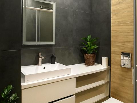 квартира за адресою Наддніпрянське шосе, 5А