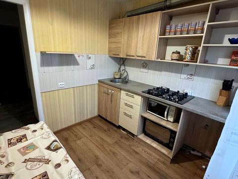 квартира за адресою Алана Шепарда вул. (Суворова), 13