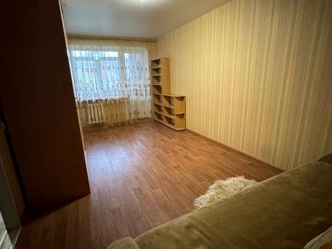 квартира за адресою Алана Шепарда вул. (Суворова), 13