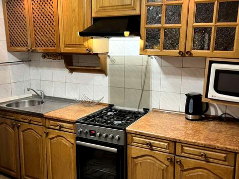 квартира за адресою Спортивна вул. (Щорса), 38