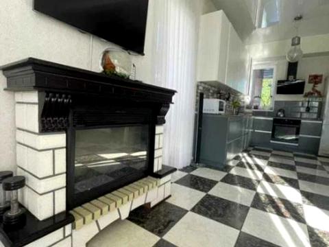 дом по адресу Широка, 60