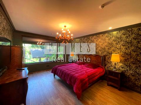 будинок за адресою с. Лісники, Виноградна вул.